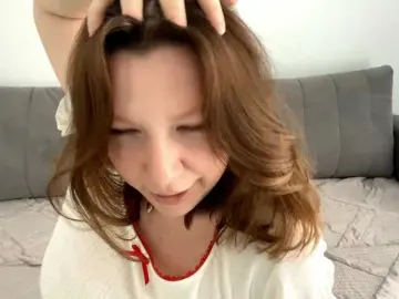 MaryannaZacate  live sex cam