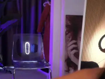 NaughtyyChloe  live sex cam