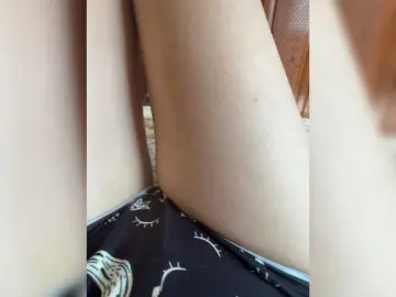 Olga2234-1  live sex cam