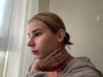 TracieSebron  live sex cam