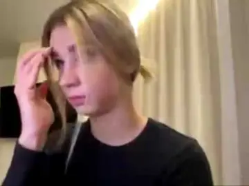 TracieSebron  live sex cam