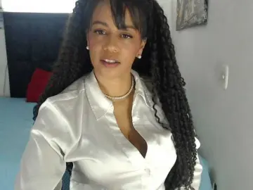 Karlie-hot  live sex cam