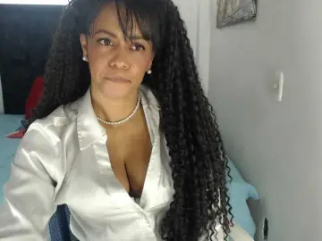 Karlie-hot  live sex cam
