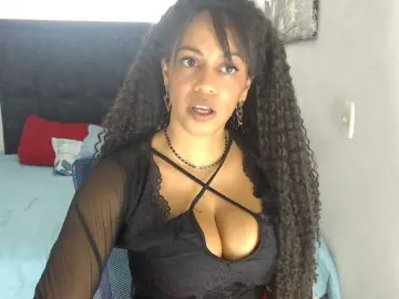 Karlie-hot  live sex cam