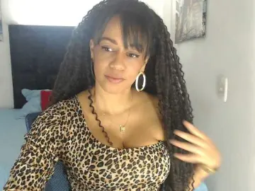 Karlie-hot  live sex cam