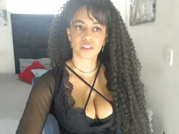 Karlie-hot  live sex cam
