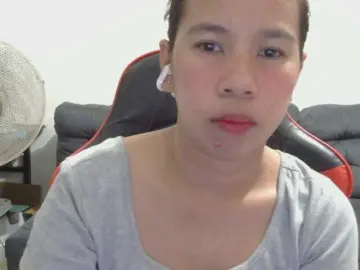 Lovelycan  live sex cam