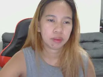 Lovelycan  live sex cam
