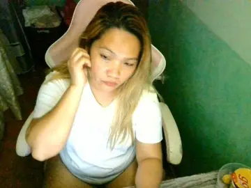 Quelly  live sex cam