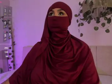 Amirah-  live sex cam