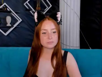 EvaHoward  live sex cam