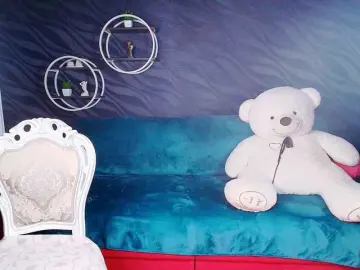 EvaHoward  live sex cam