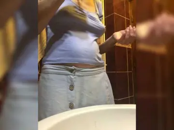Katij23  live sex cam