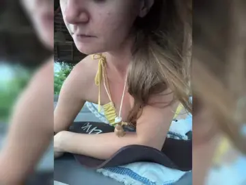 KinaMoonLove  live sex cam