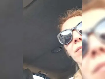 Lunasoftangel9  live sex cam
