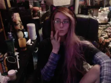 Pussyxpaladin  live sex cam