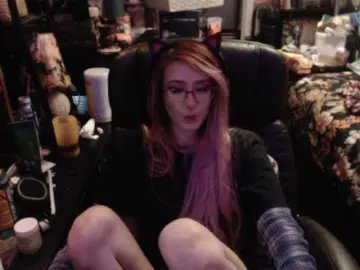 Pussyxpaladin  live sex cam