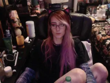 Pussyxpaladin  live sex cam