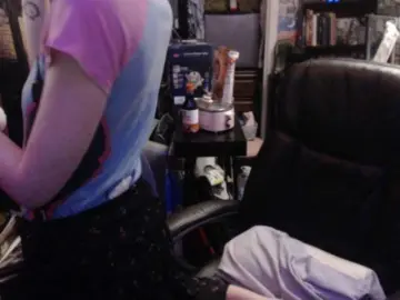 Pussyxpaladin  live sex cam