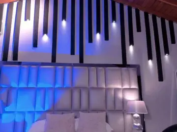 CelesteMoon  live sex cam