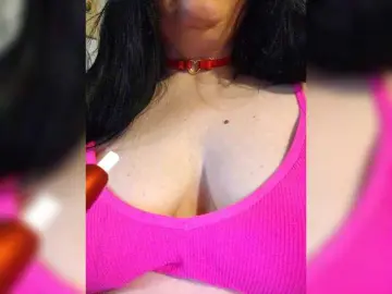 MissJulai  live sex cam
