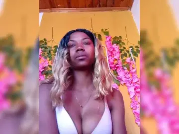Sahsahsexy  live sex cam