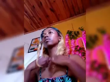 Sahsahsexy  live sex cam