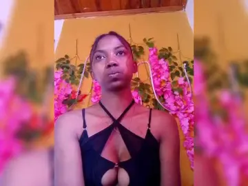 Sahsahsexy  live sex cam