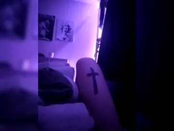 Sandra-a  live sex cam