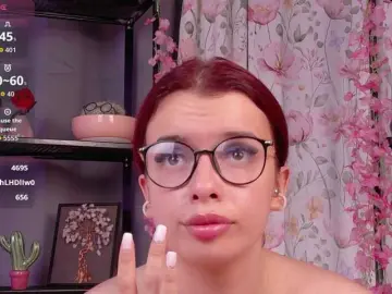 SophieRae  live sex cam
