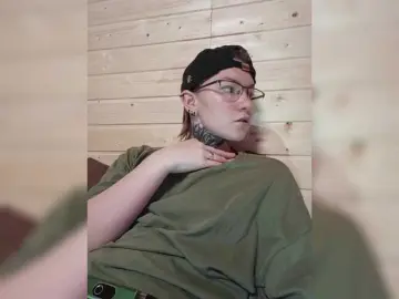 Zhenyya-  live sex cam