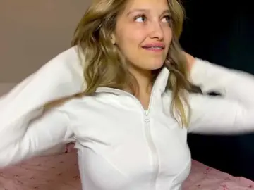 Cute-honey  live sex cam