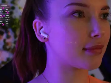 Mispopi  live sex cam