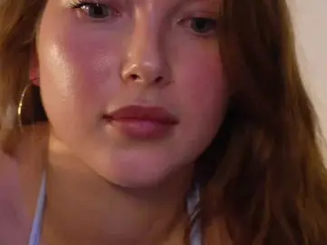 Mispopi  live sex cam