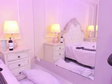 AlinaMorris  live sex cam