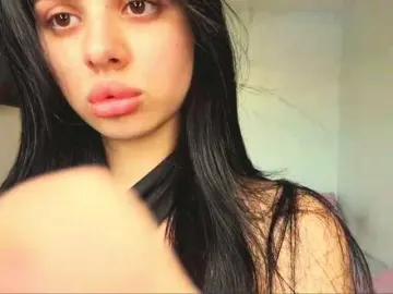 AyanaYeats  live sex cam