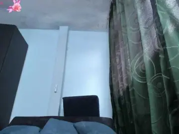 Charlottee91  live sex cam
