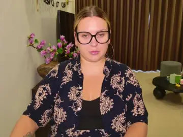 EvaPuffy  live sex cam