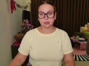 EvaPuffy  live sex cam