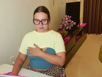 EvaPuffy  live sex cam