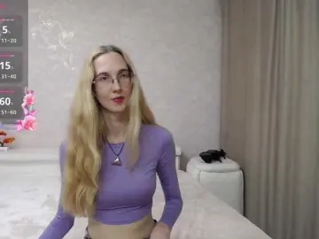 LizzieBrait  live sex cam