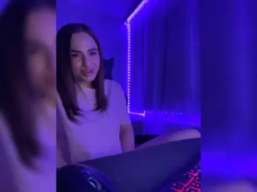 Poli999  live sex cam