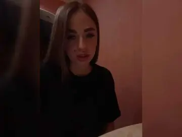 Poli999  live sex cam