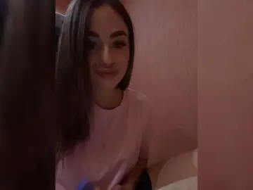 Poli999  live sex cam
