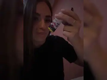 Poli999  live sex cam