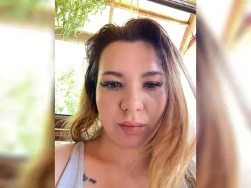 RosariaFrankland  live sex cam
