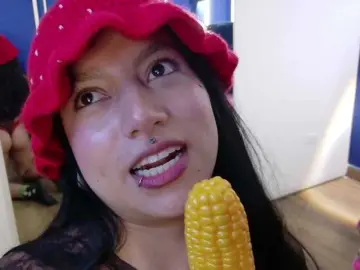 Daila51  live sex cam