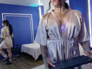 Daila51  live sex cam