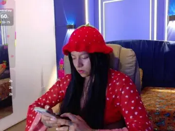 Daila51  live sex cam