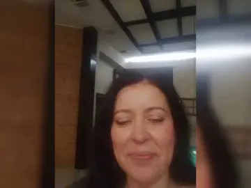 Ally46x  live sex cam